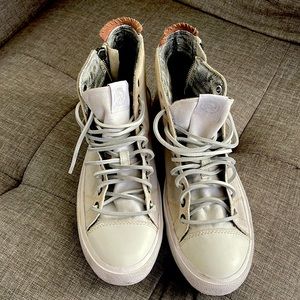 ❌SOLD❌Diesel D-Zippy Shoes size 10